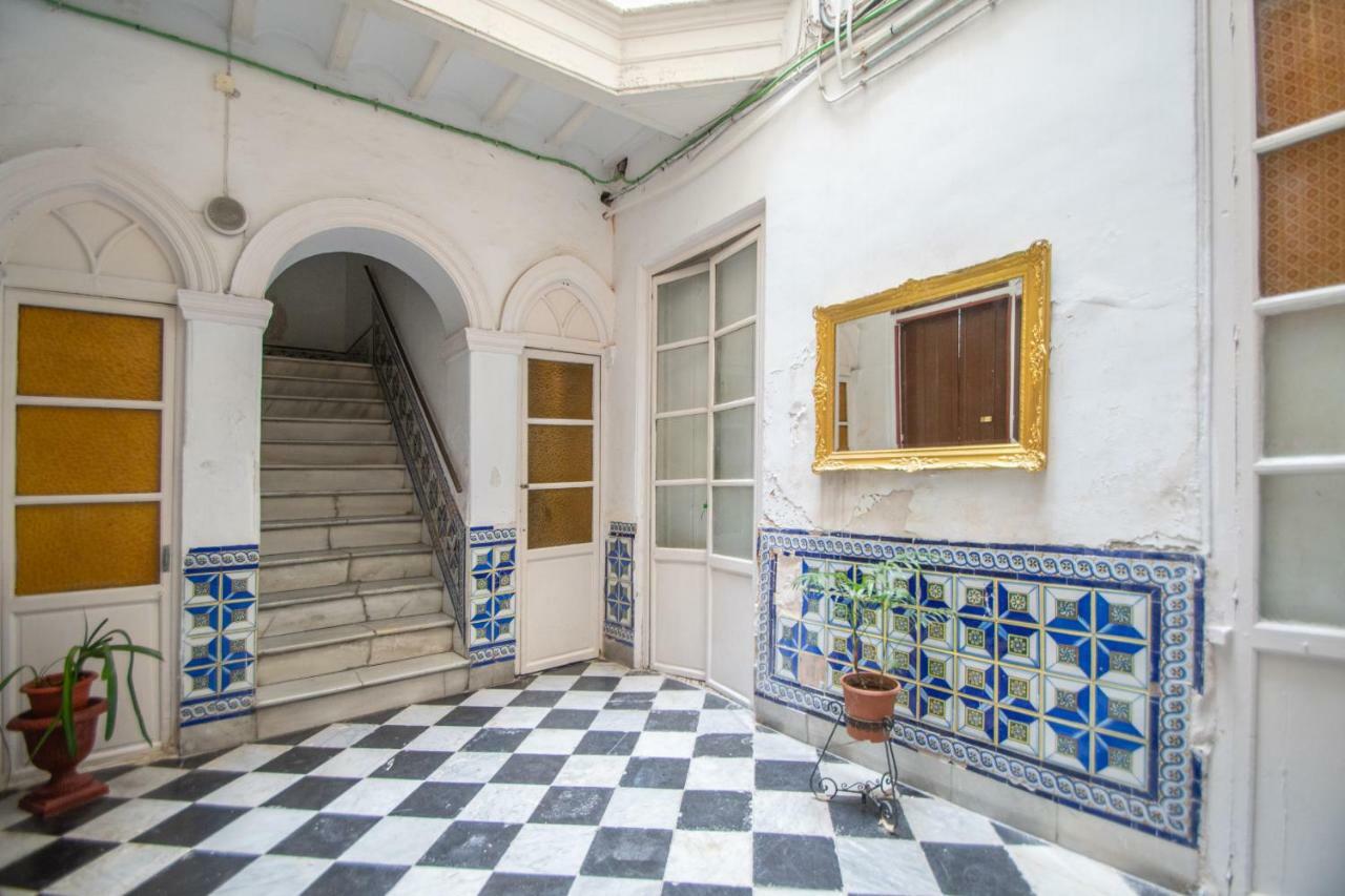 Apartamentos Las Musas de Cádiz Exterior foto